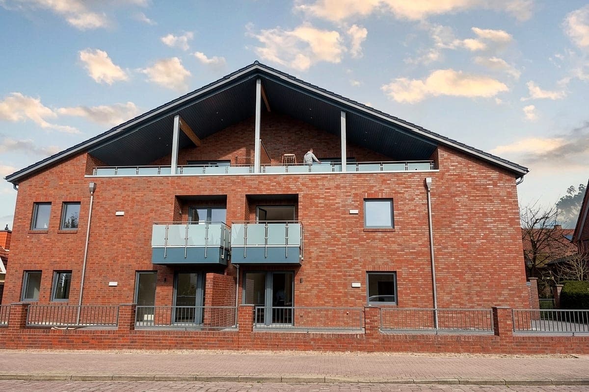 Das Wohnhaus in Haren nach dem Umbau, von der Straße